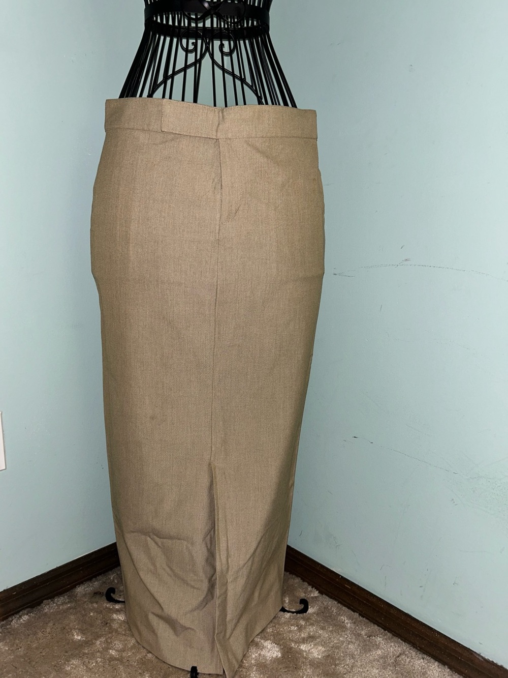 Old Navy Classic Beige Maxi Pencil Skirt - Tailored Women's Skirt